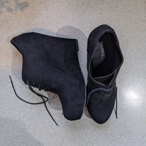 Black wedge ankle boots